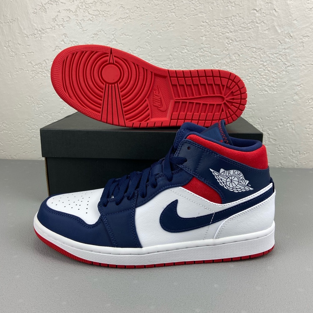 Air Jordan 1 Mid SE White Navy Red 852542-104 - Picture 2 of 5